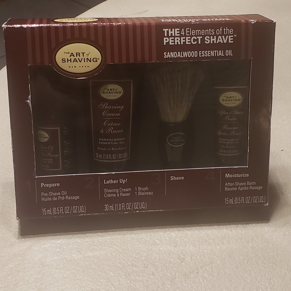 The Art of Shaving Sandlewood